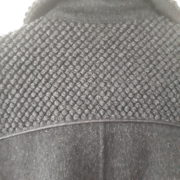 Vince Women's Sherpa Boucle Coat Sz Large Peacoat - Picture 6 of 8